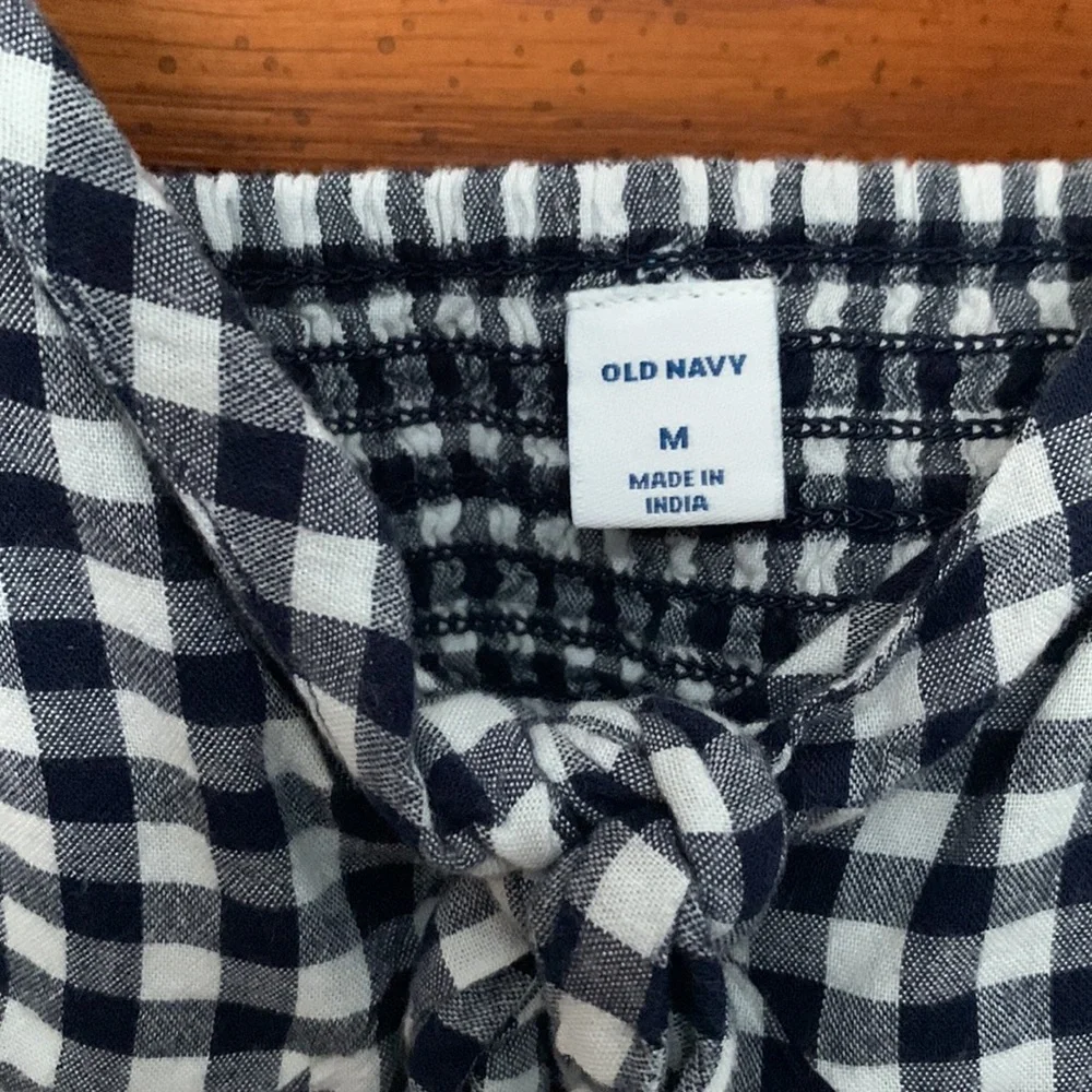 Old Navy gingham top - Picture 5 of 7